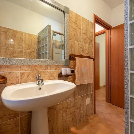 Casa Mallus Apartamento Olia Speciosa